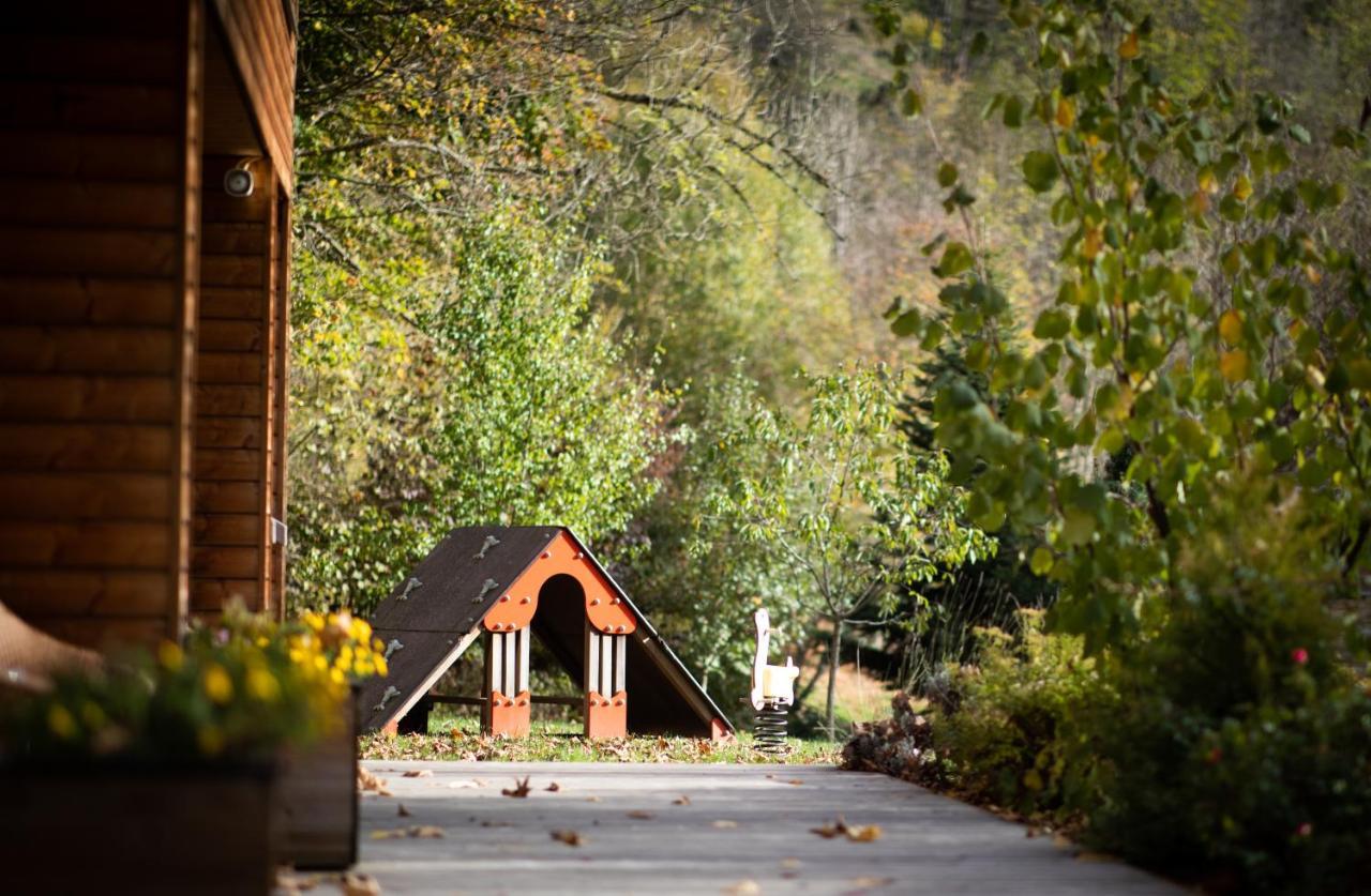 Logis Hotel Restaurant De La Poste Et Spa De Montagne Le Bonhomme Exterior foto